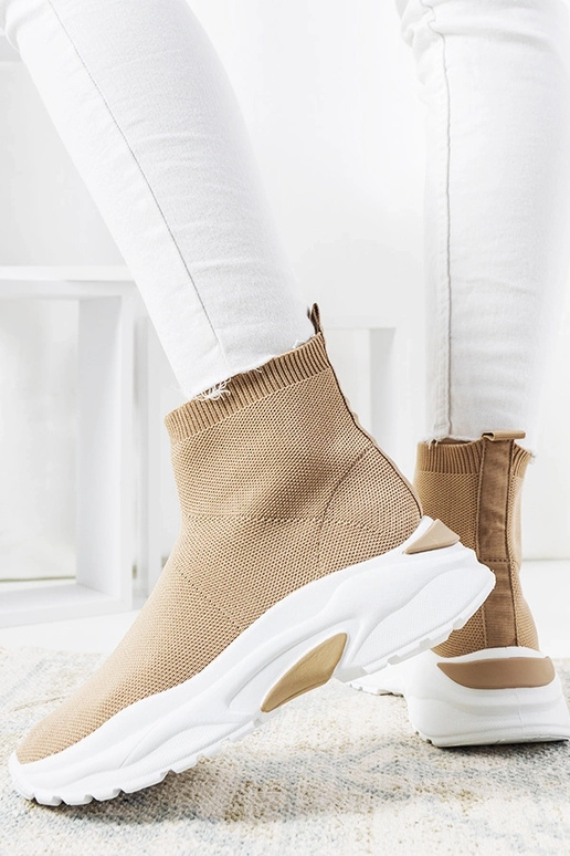 Pruunid kõrged spordijalatsid, „Melissa"