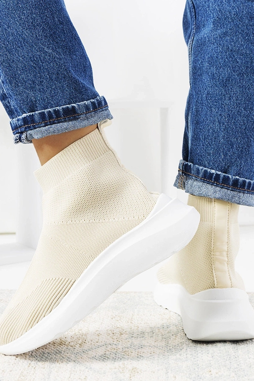 Jenniferi beežid kõrged tossud Jenniferi beežid kõrged tossud