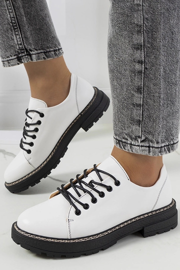 Jewell naiste valged...