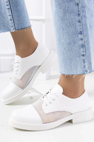 Valged naiste poolsaapad,...