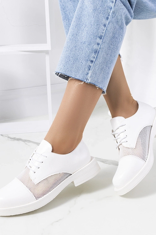 Valged naiste poolsaapad, „Huard"