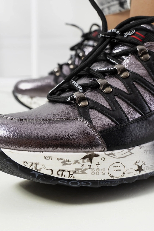 Ballardi hallid metallist tossud Ballardi hallid metallist tossud