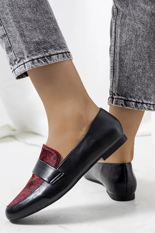 Mustad ja bordoopunased Kolk naiste...