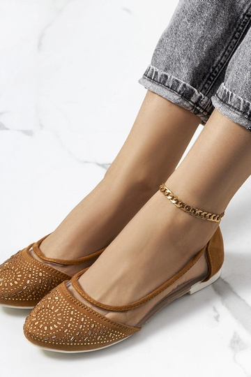 Pruunid poolläbipaistvad... 2