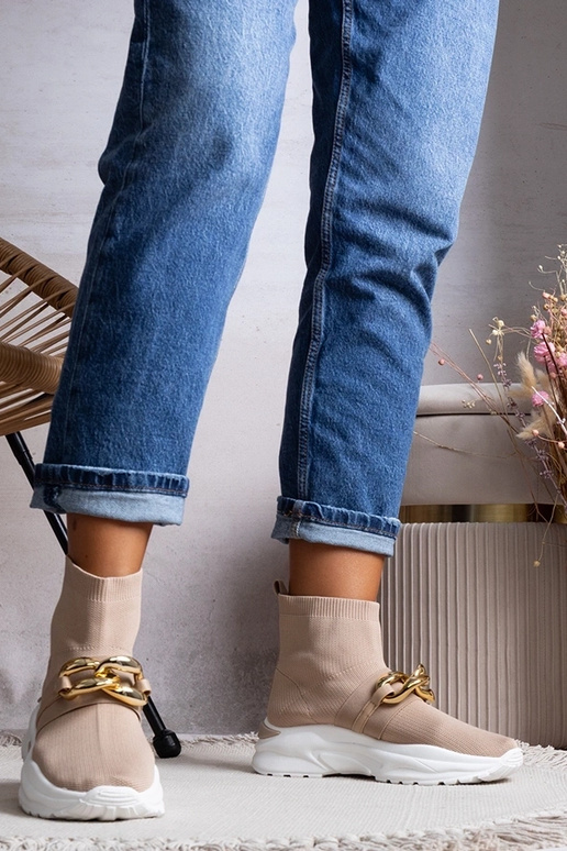 Taryn Browni ketiga tossud Taryn Browni ketiga tossud