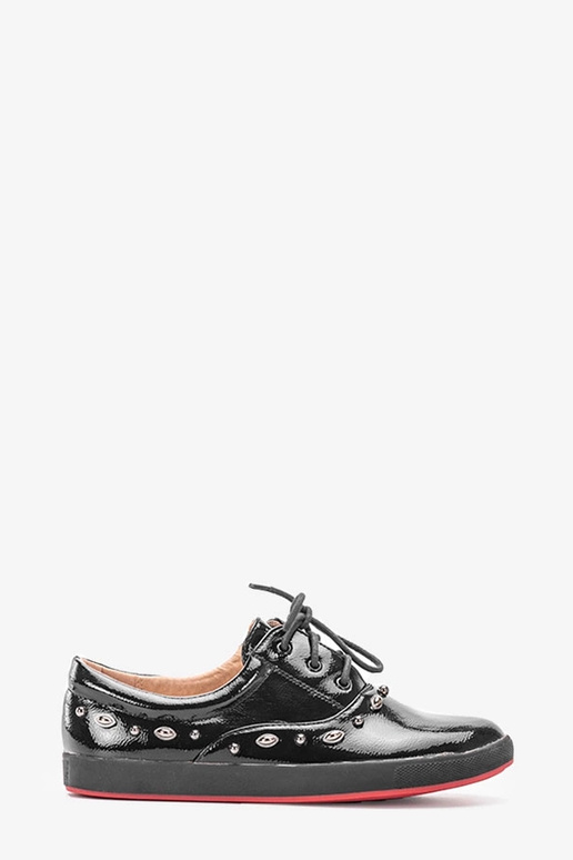 Mustast lakknahast Fatna laste tossud Mustast lakknahast Fatna laste tossud