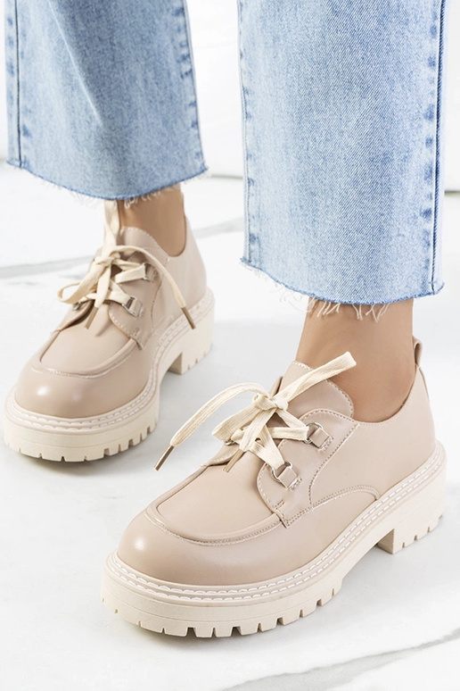 Kreemi värvi naiste poolsaapad, „Labour"