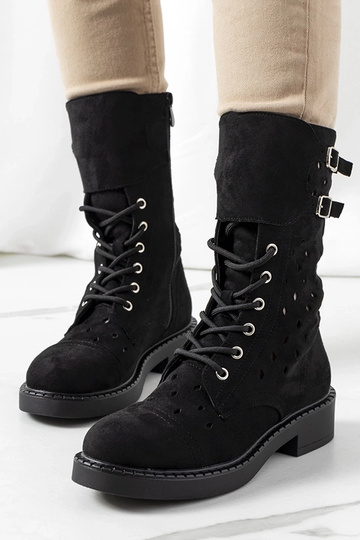 Mustad Barkly ažuursed poolsaapad