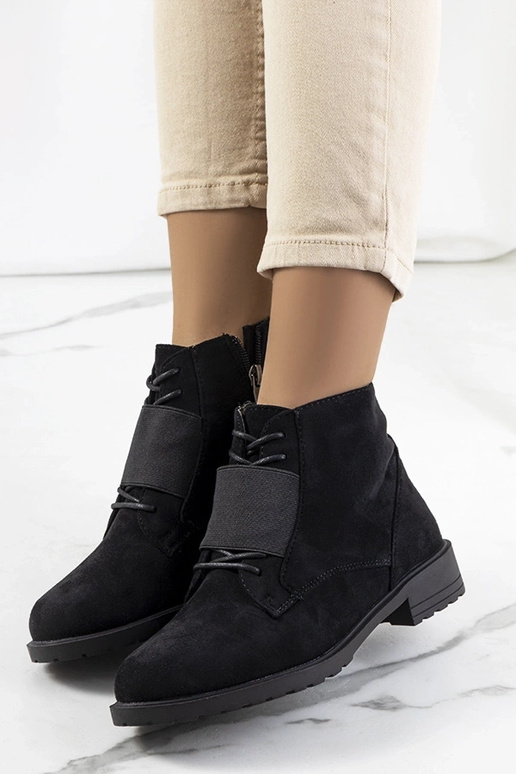 Mustad Manoella poolsaapad