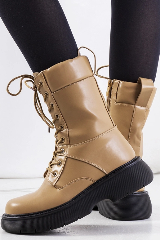 Pruunid Sobrin soojustusega poolsaapad