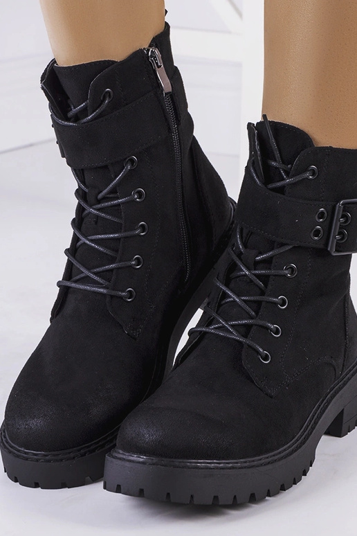 Mustad Tarrin nöörsaapad naiste...