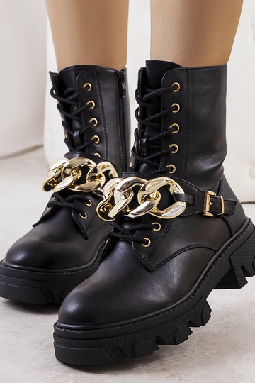 Mustad Laboy ketiga poolsaapad