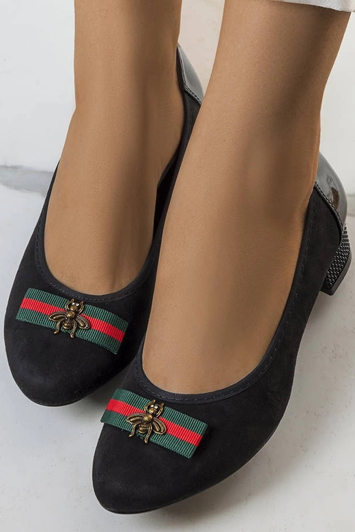 Mustad Manelia pumbad