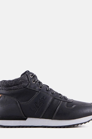 Musta talve matkasobivad...