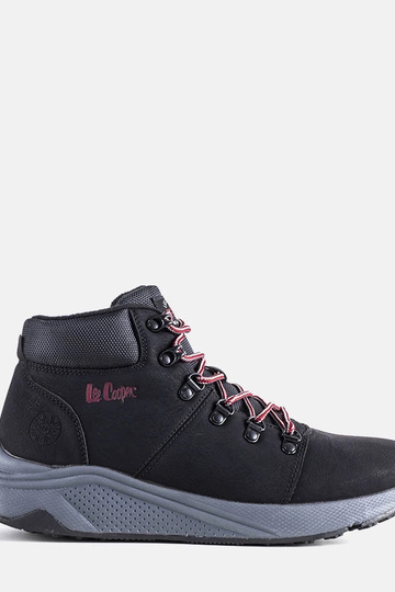 Musta talve matkasobivad saapad, „LCJ-22-31-1451M Lee Cooper"