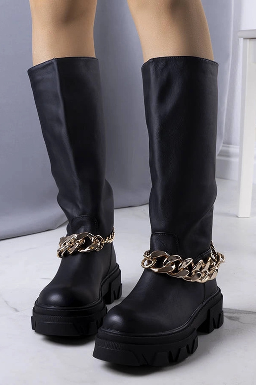 Mustad soojustatud Cumia saapad