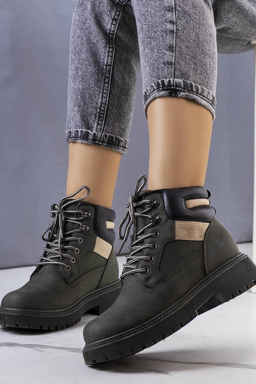 Rohelised isoleeritud Nadeli saapad