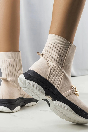 Beežid Ulsteri... 2