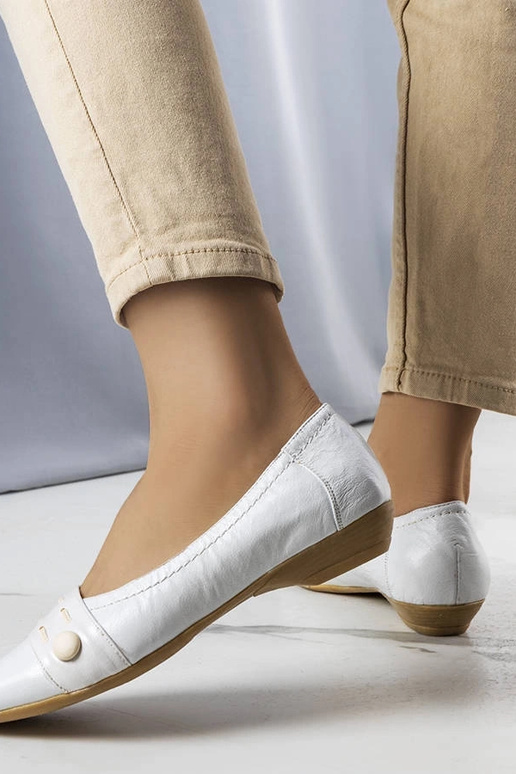 Valged Lioma balletikorterid