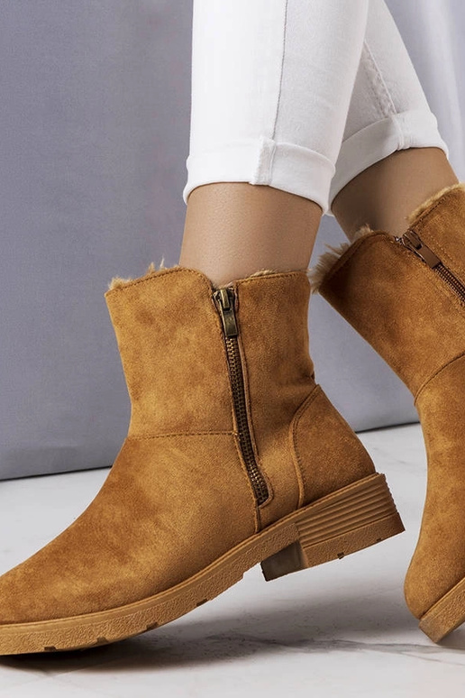 Pruunid isoleeritud saapad Salona