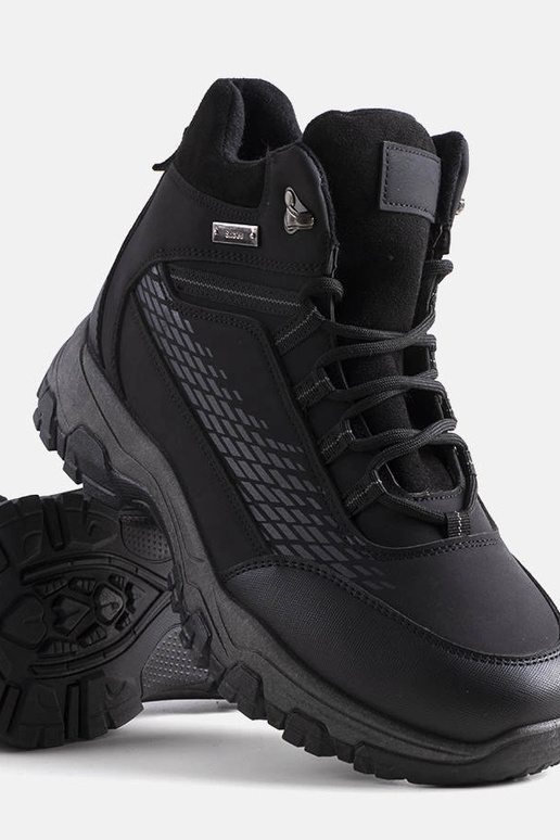 Mustad isoleeritud Jaxx saapad