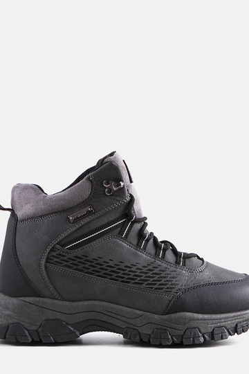 Jaxx hallid isoleeritud...