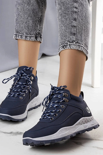 Meresinine isolatsiooniga... 2