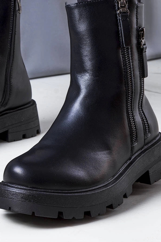 Mustad isoleeritud saapad Ferry