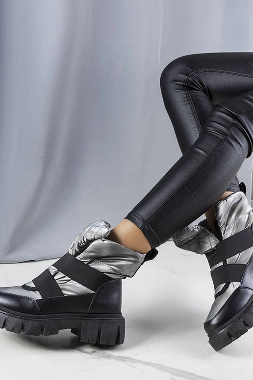 Francisco hallid isoleeritud...