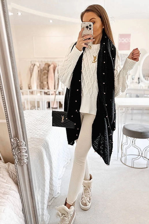 Yvonne musta helmestega sall