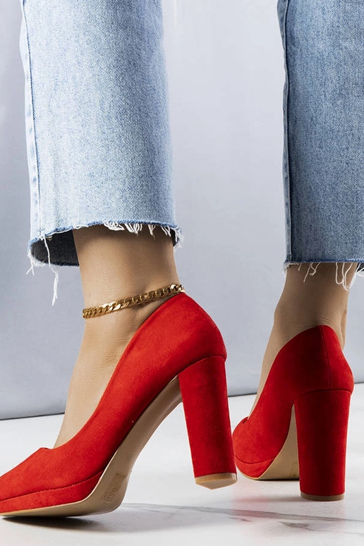 Punased plokkkontsaga pumbad Leonard