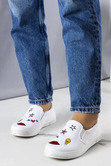 Valgest kangast Anais...