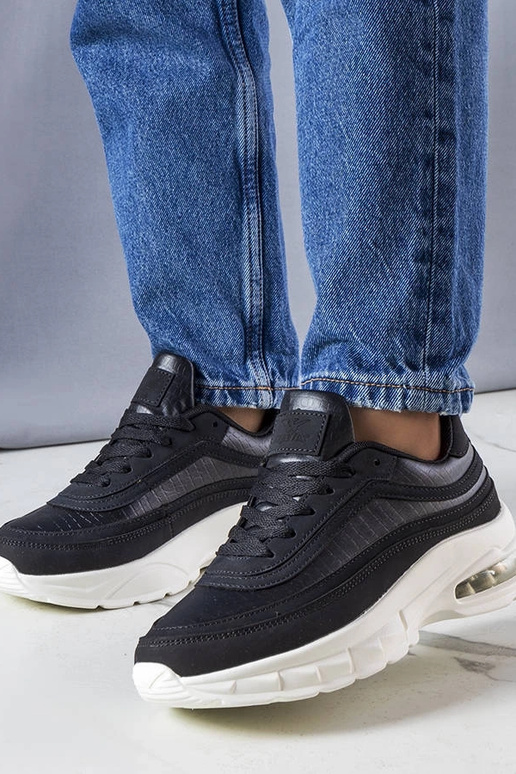 Courtne mustad tossud Courtne mustad tossud