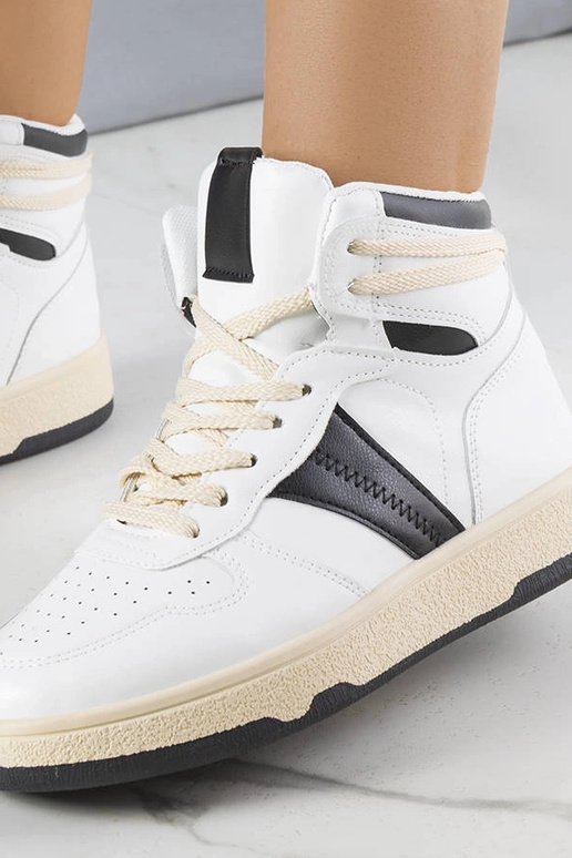 Robini mustad ja valged kõrged tossud Robini mustad ja valged kõrged tossud