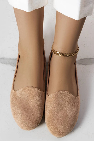 Kreemjad kunstsuede... 2