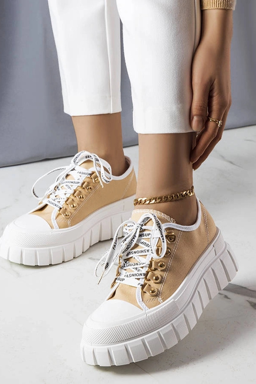 Beežid Toni platvormtossud Beežid Toni platvormtossud