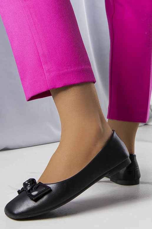 Mustad Tabitha vibuballetiplaadid