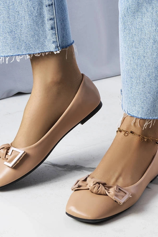 Beežid balletikorterid vibuga Tabitha