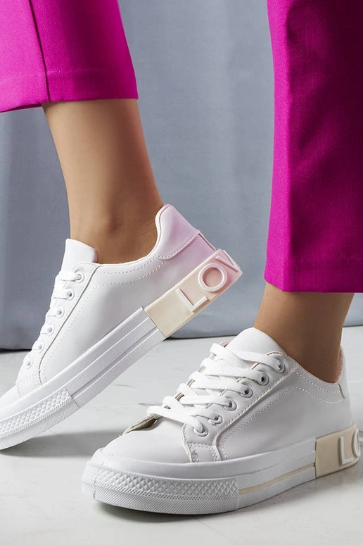 Valged ja beežid tossud, mida...