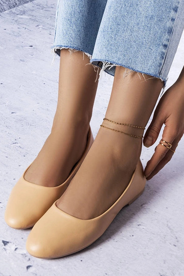 Nahast sisetallaga beežid... 2