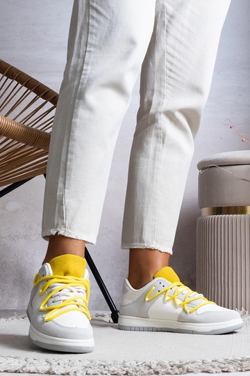 Hallid naiste tossud... 2