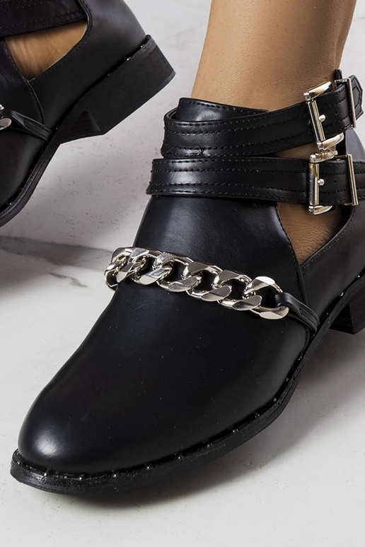 Mustad Ratté väljalõikega poolsaapad