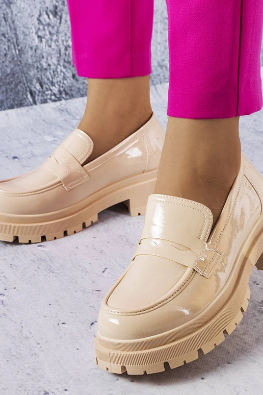 Beežid lakknahast Phaneufi kingad