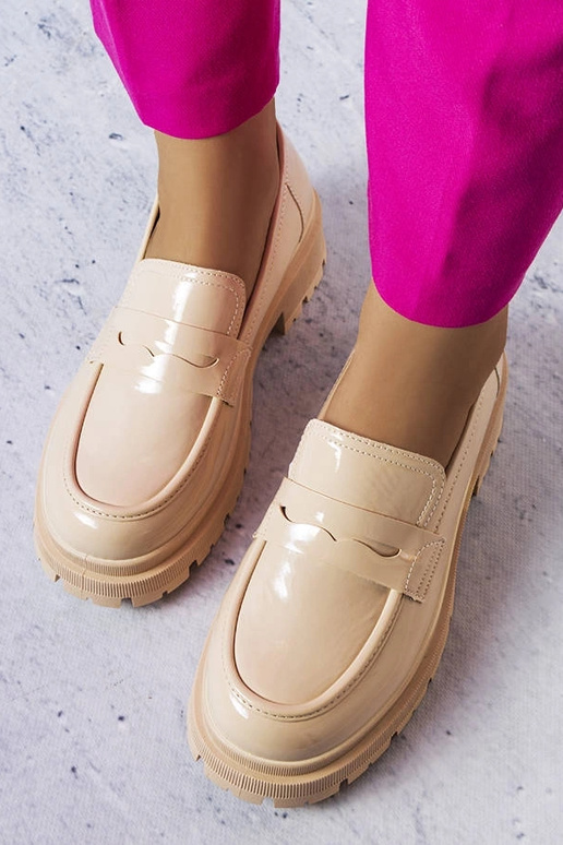 Beežid lakknahast Phaneufi kingad