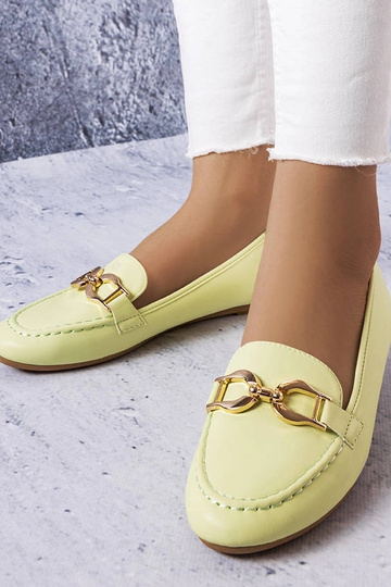 Rohelised mokasiinid...