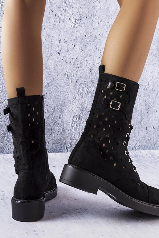 Mustad ažuursed poolsaapad Legault