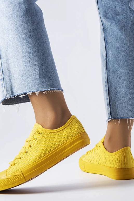 Thibodeau kollased kootud tossud