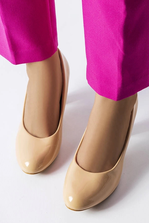 Burkett beež lakknahast pumbad