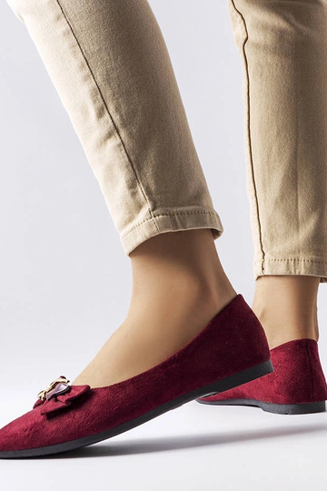 Jette Burgundia terava... 2