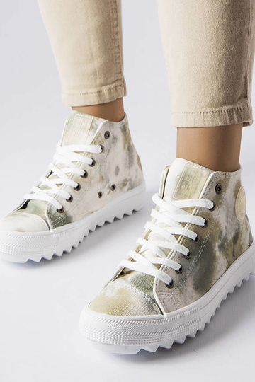 Big Star rohelise mustriga...